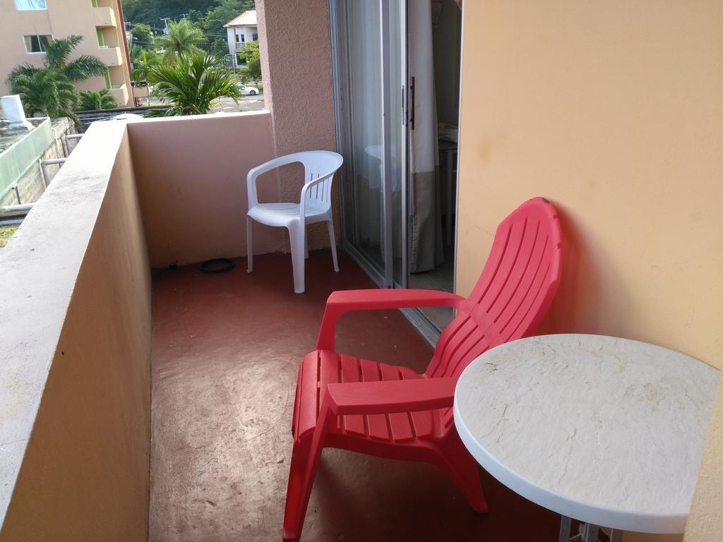 Turtle Beach Towers Apt 22 C - Ocho Ríos Exterior foto
